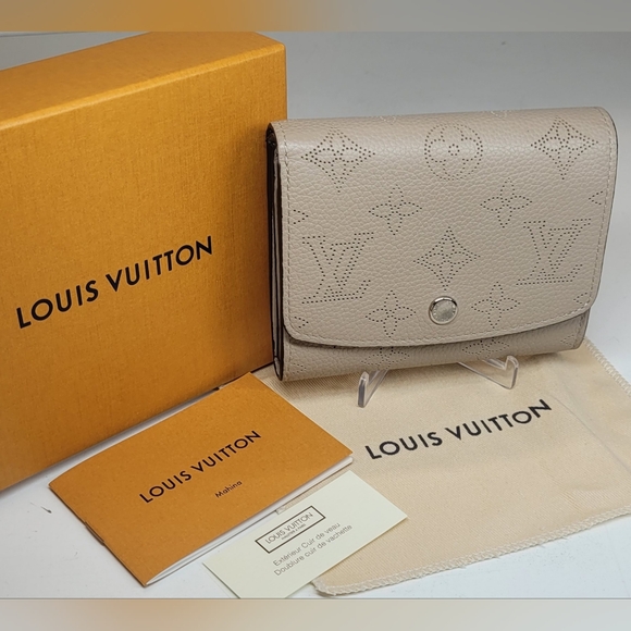 Louis Vuitton Handbags - Louis Vuitton Mahina Iris Monogram Bi Fold Wallet